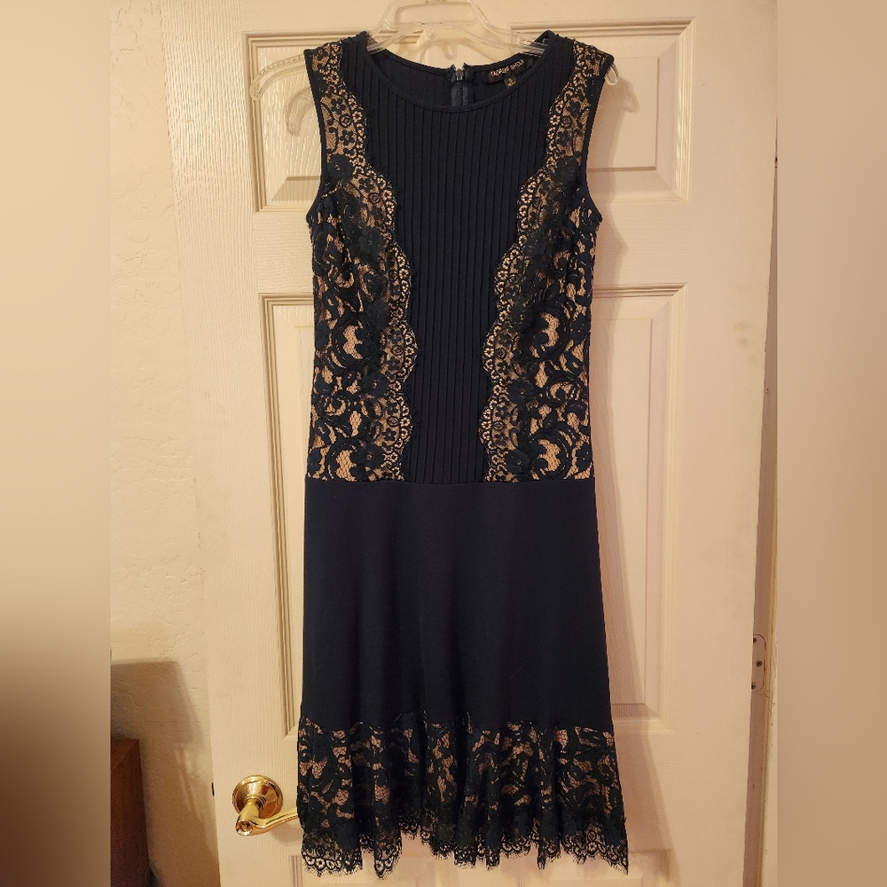 Tadashi shoji dress sz S